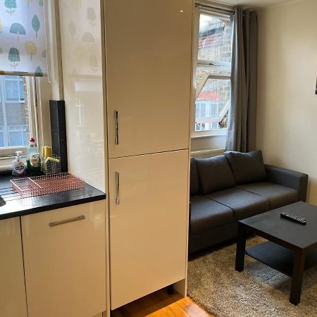Stunning 1 Bedroom In Stunning Location - Mayfair Area Londen Buitenkant foto