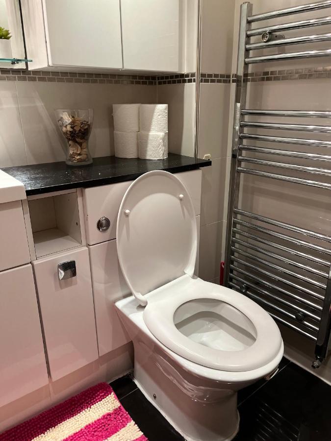 Stunning 1 Bedroom In Stunning Location - Mayfair Area Londen Buitenkant foto