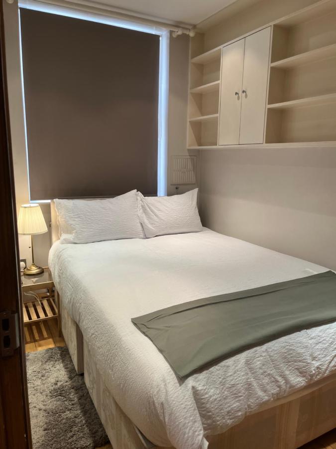 Stunning 1 Bedroom In Stunning Location - Mayfair Area Londen Buitenkant foto