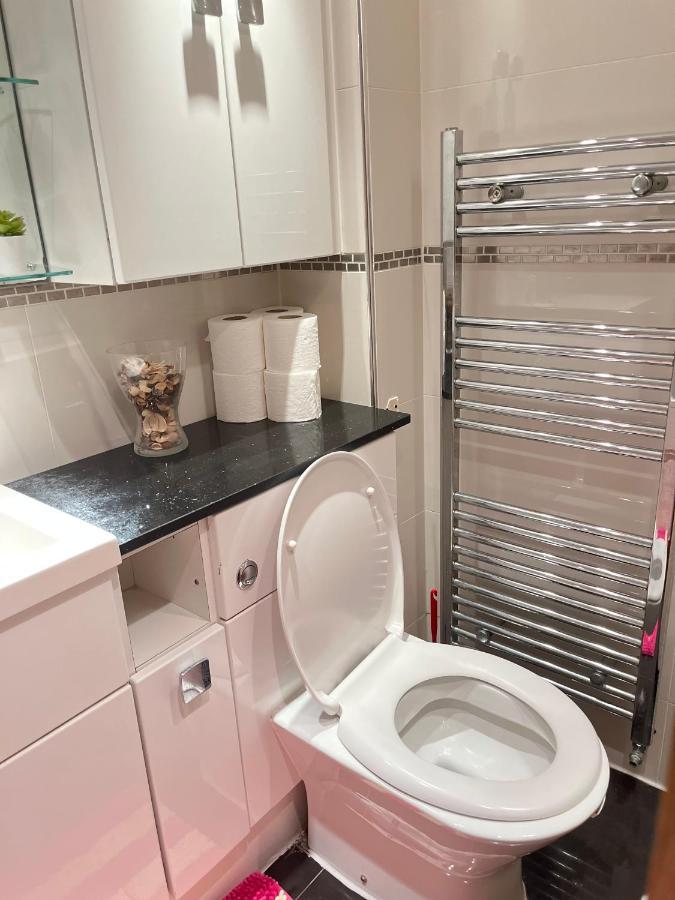 Stunning 1 Bedroom In Stunning Location - Mayfair Area Londen Buitenkant foto